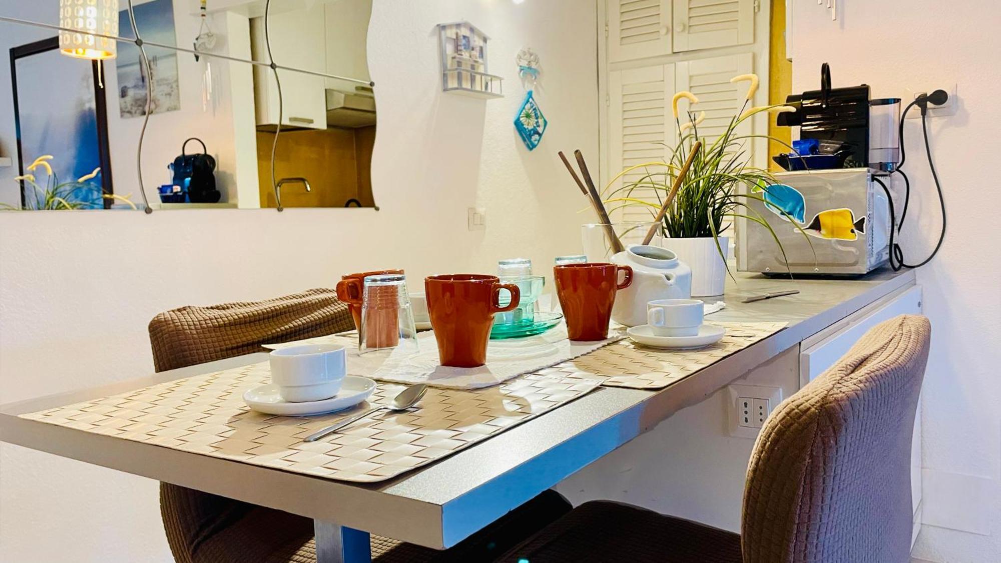 Deluxe Apartments In ポルト・ロトンド エクステリア 写真