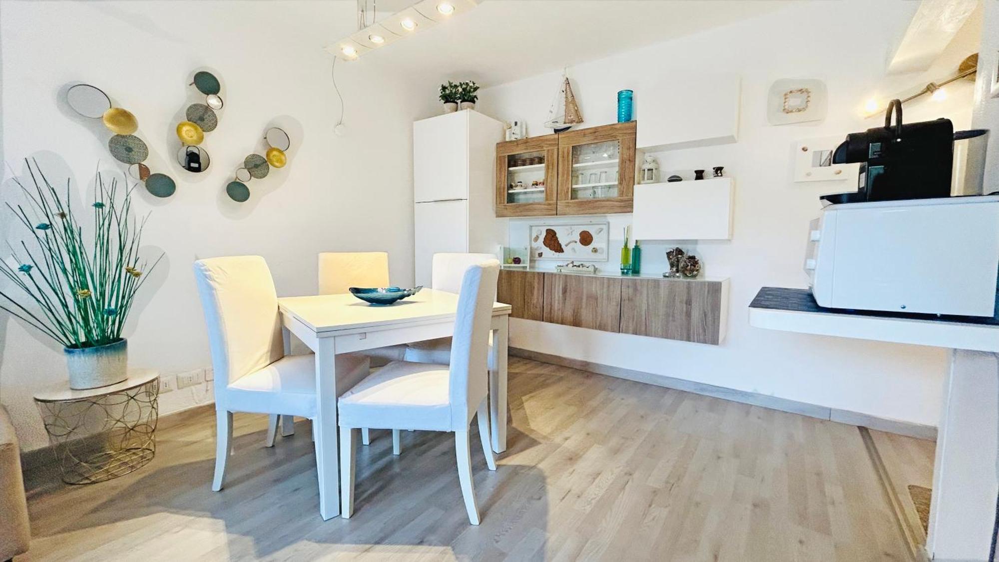 Deluxe Apartments In ポルト・ロトンド エクステリア 写真