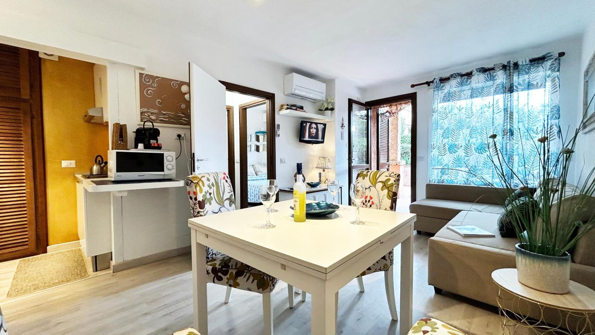 Deluxe Apartments In ポルト・ロトンド エクステリア 写真