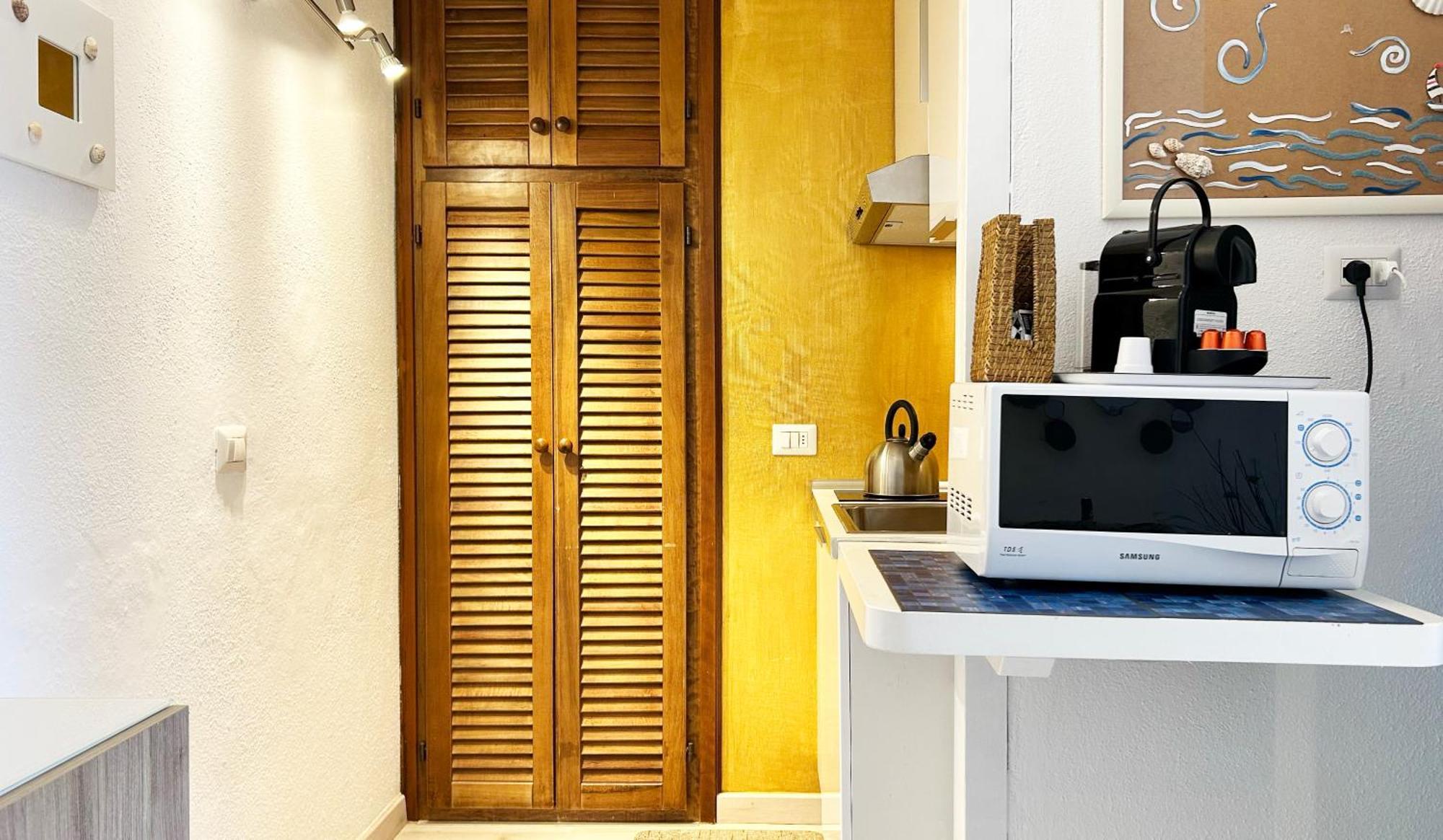 Deluxe Apartments In ポルト・ロトンド エクステリア 写真