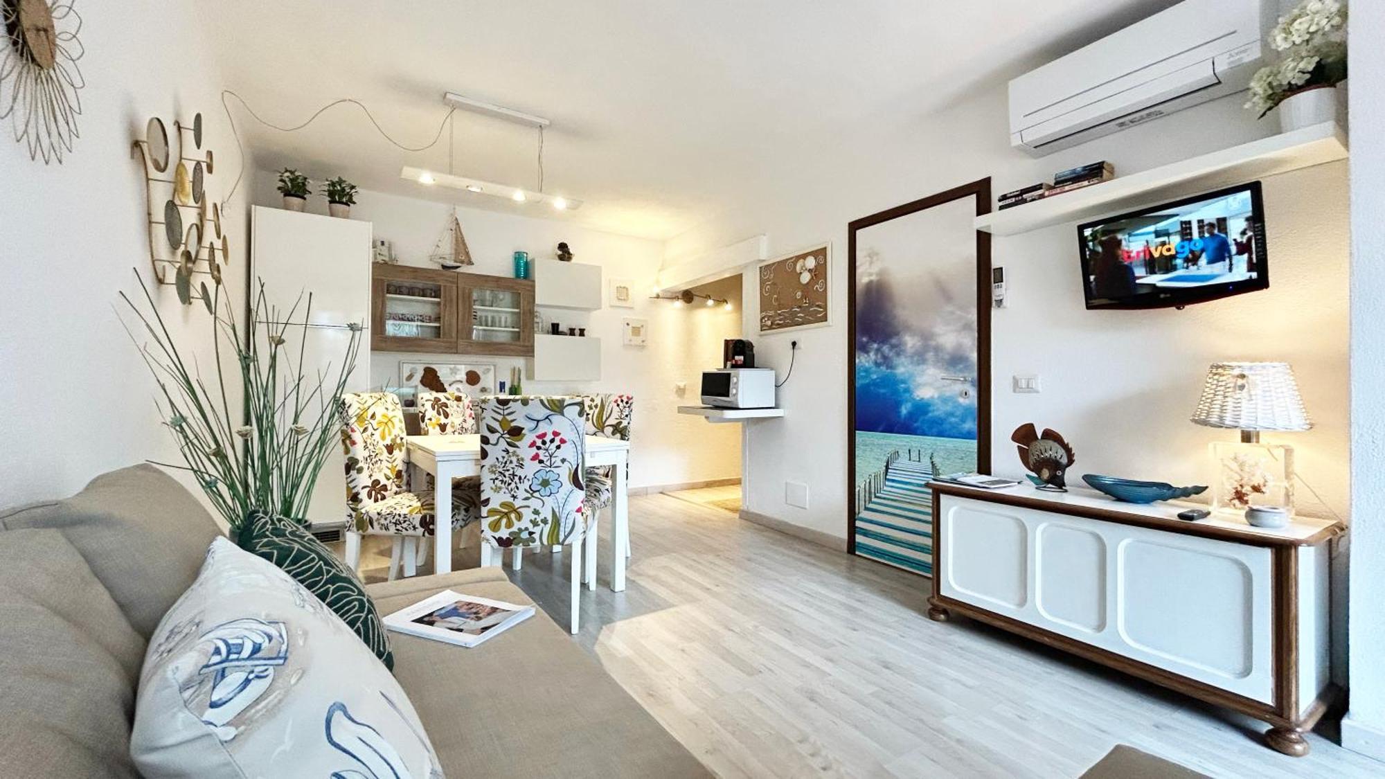 Deluxe Apartments In ポルト・ロトンド エクステリア 写真